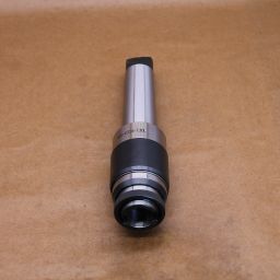 Резьбонарезной патрон J4124 (M12-M24) КМ5